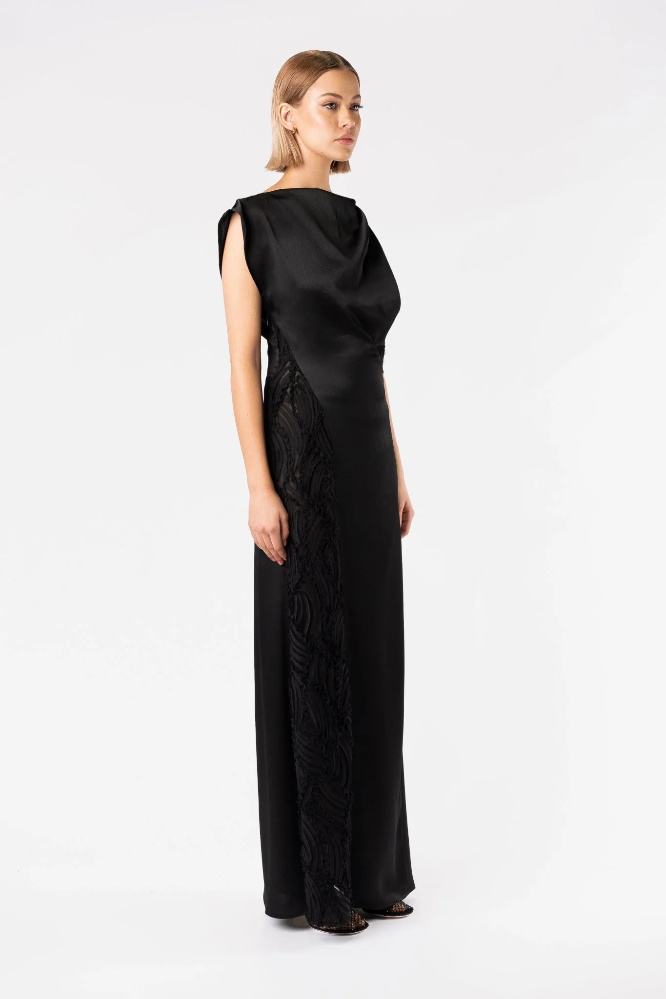 ANGELA MAXI - OBSIDIAN/KARA NAZAR - Image 9