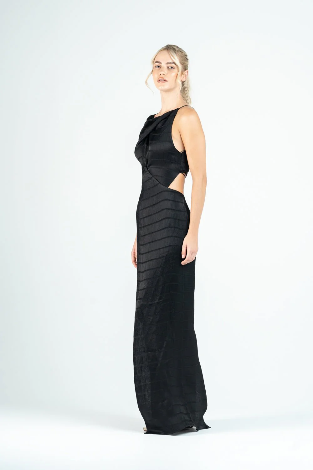 CULT MAXI IN RAVEN - Image 3