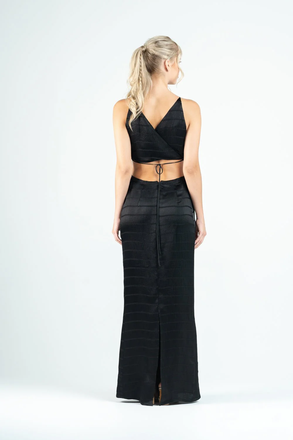 CULT MAXI IN RAVEN - Image 4