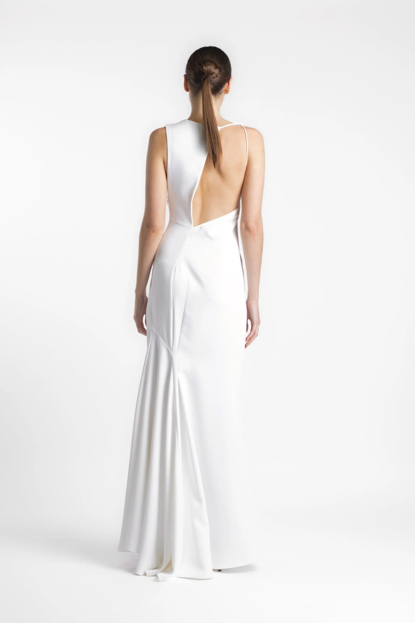 DAKOTA GOWN IN IVORY CREPE - Image 14