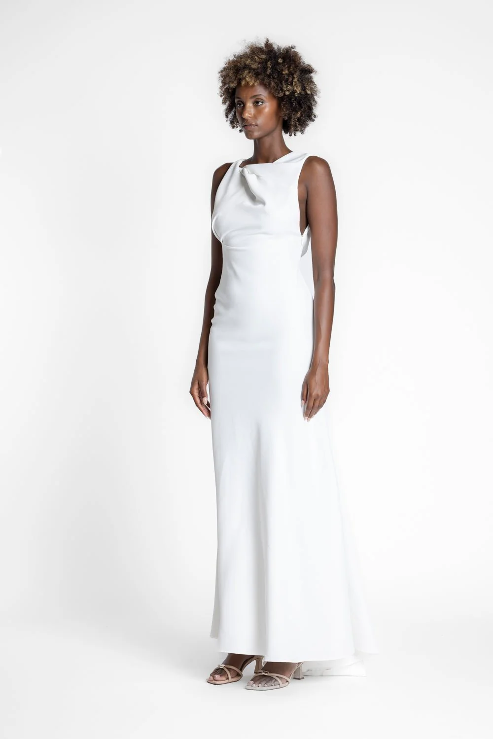 DAKOTA GOWN IN IVORY CREPE - Image 20
