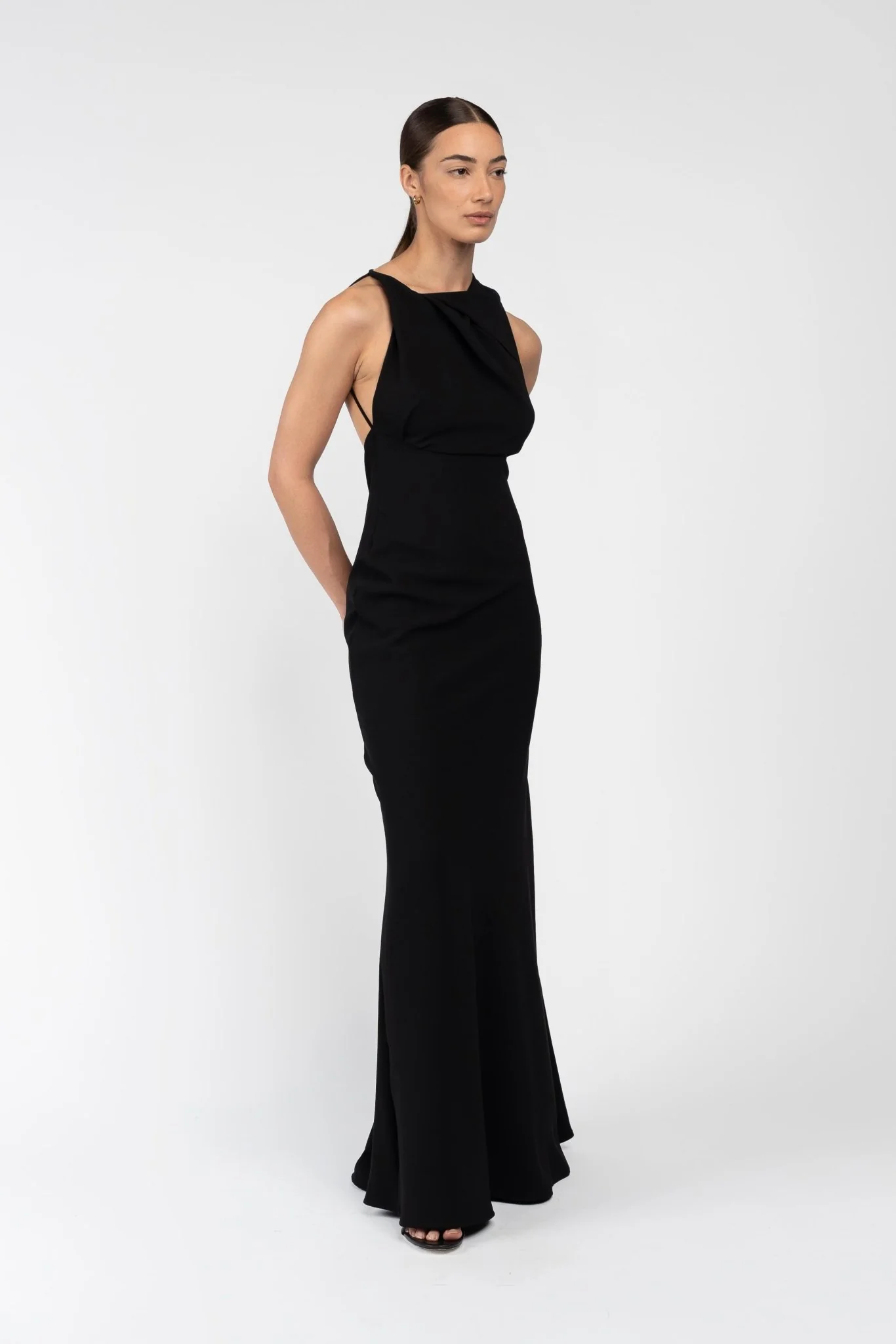 DAKOTA GOWN IN JET BLACK - Image 5