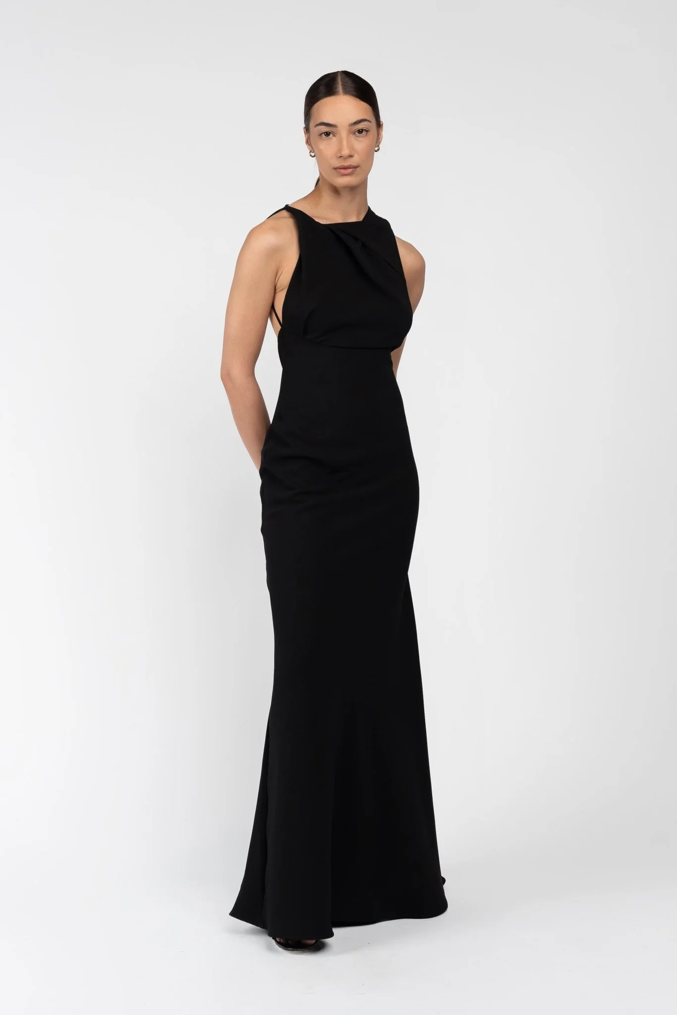 DAKOTA GOWN IN JET BLACK - Image 7