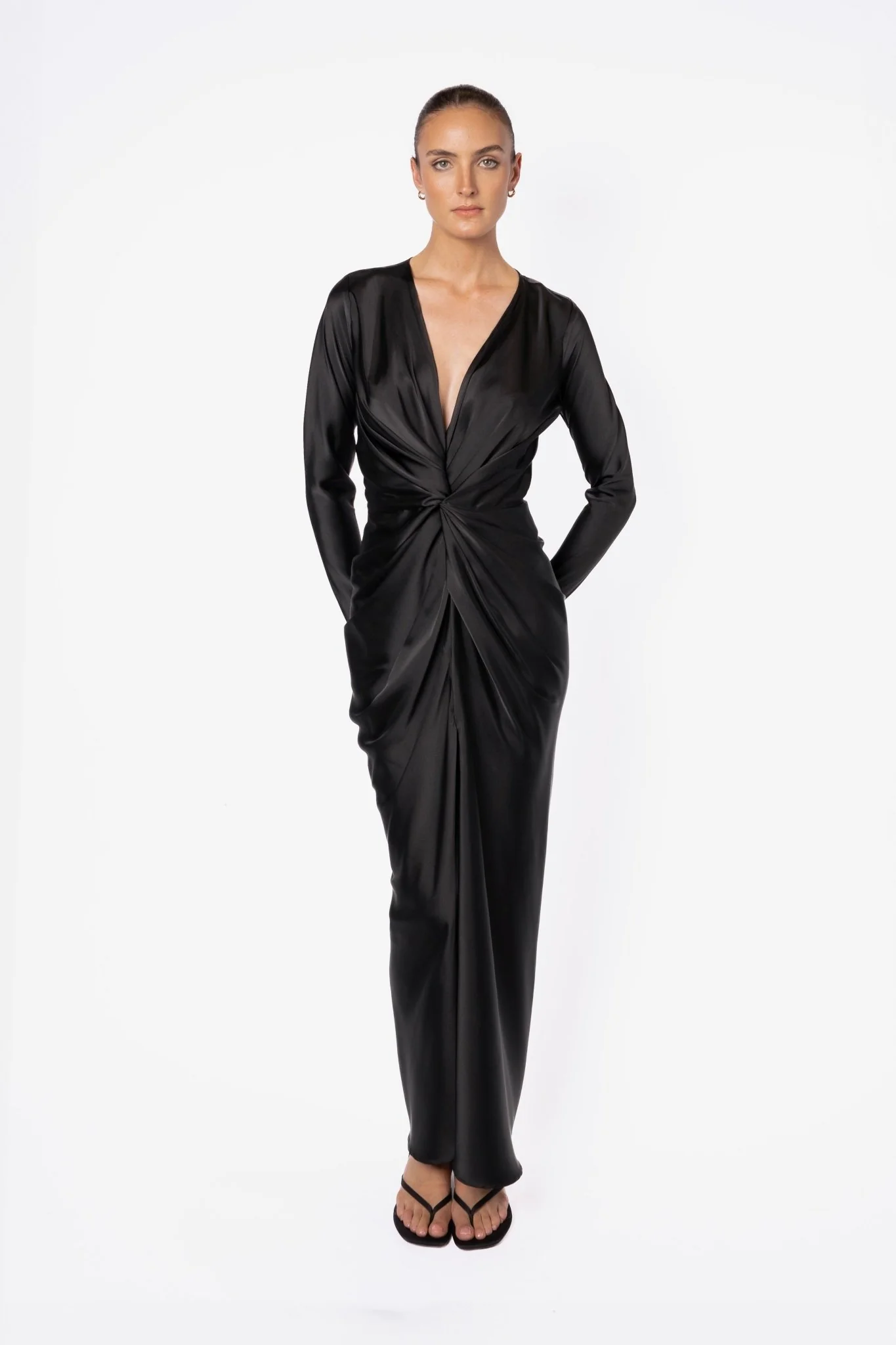 GAEA GOWN IN NEW BLACK - Image 3