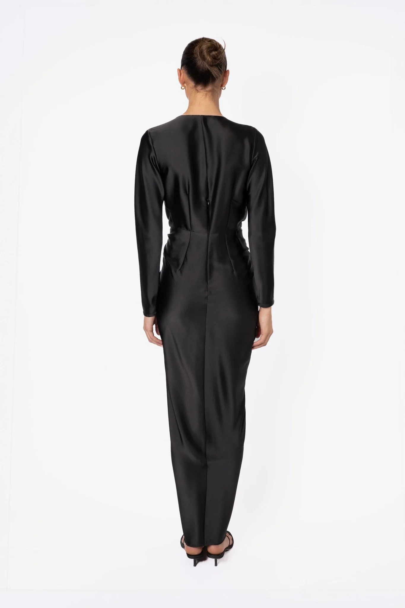 GAEA GOWN IN NEW BLACK - Image 4