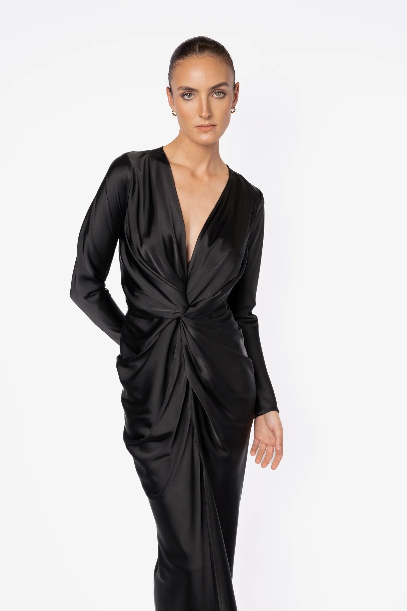 GAEA GOWN IN NEW BLACK - Image 5