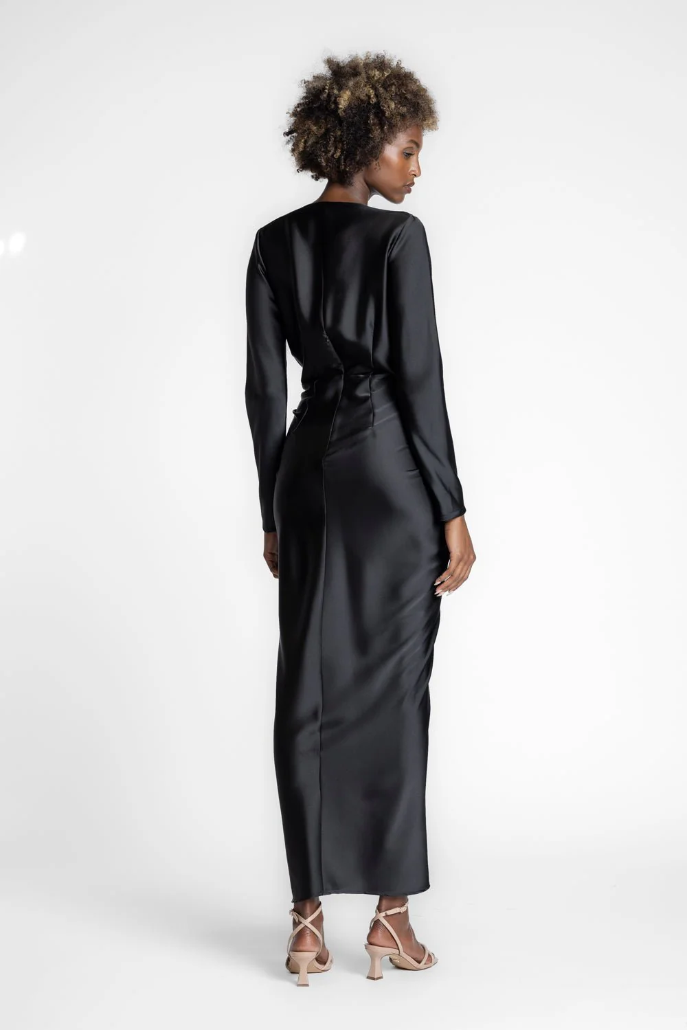 GAEA GOWN IN NEW BLACK - Image 9