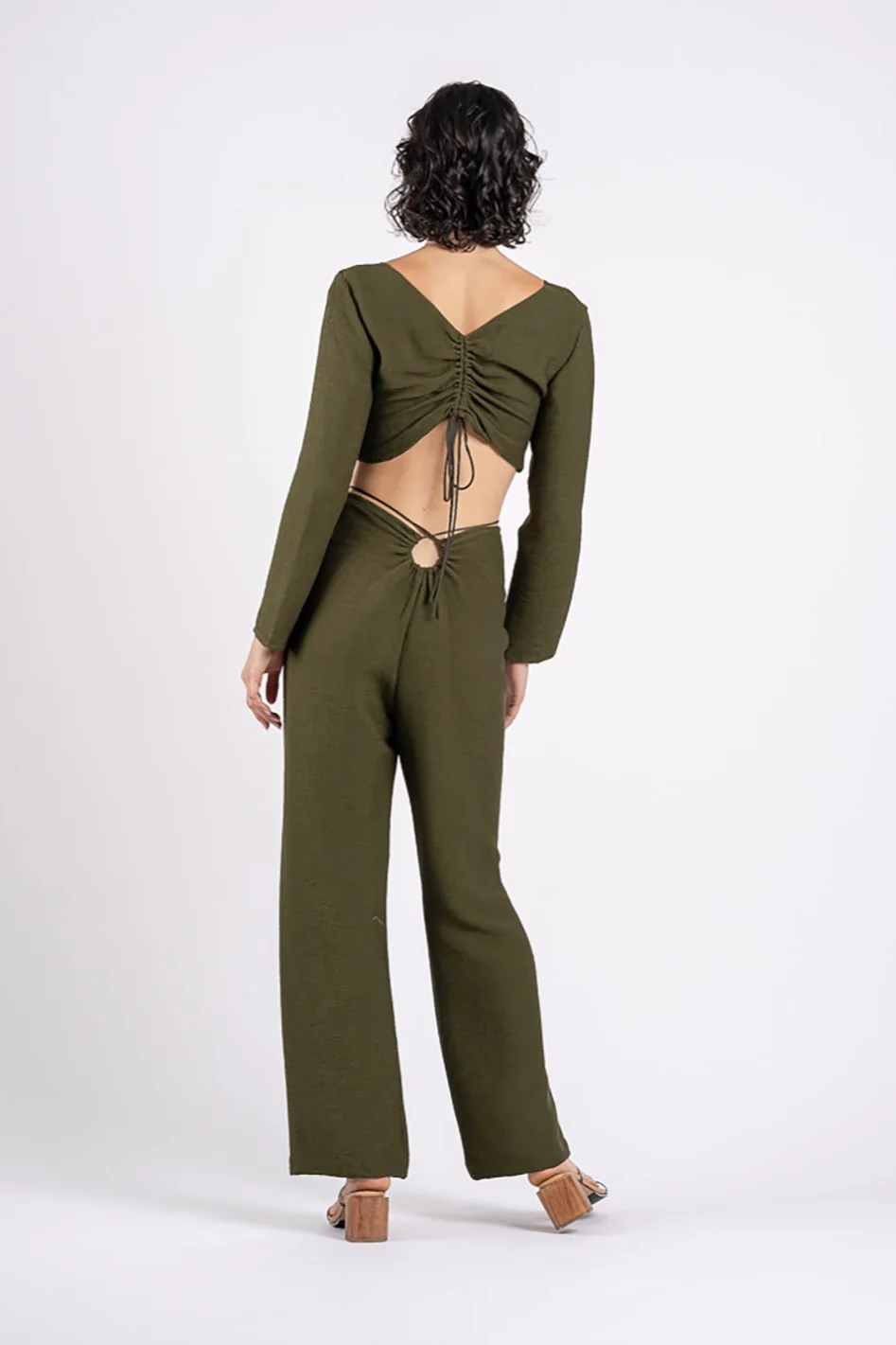 GIGI CROP IN OLIVE LINE - Image 3
