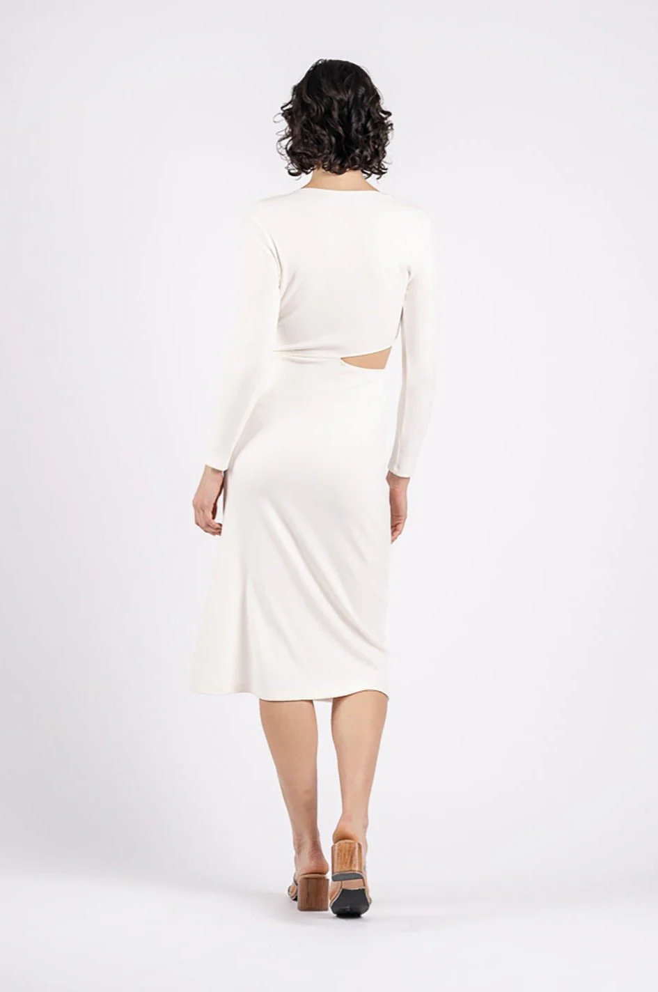 GIGI DRESS IN DAISY WHITE - Image 5