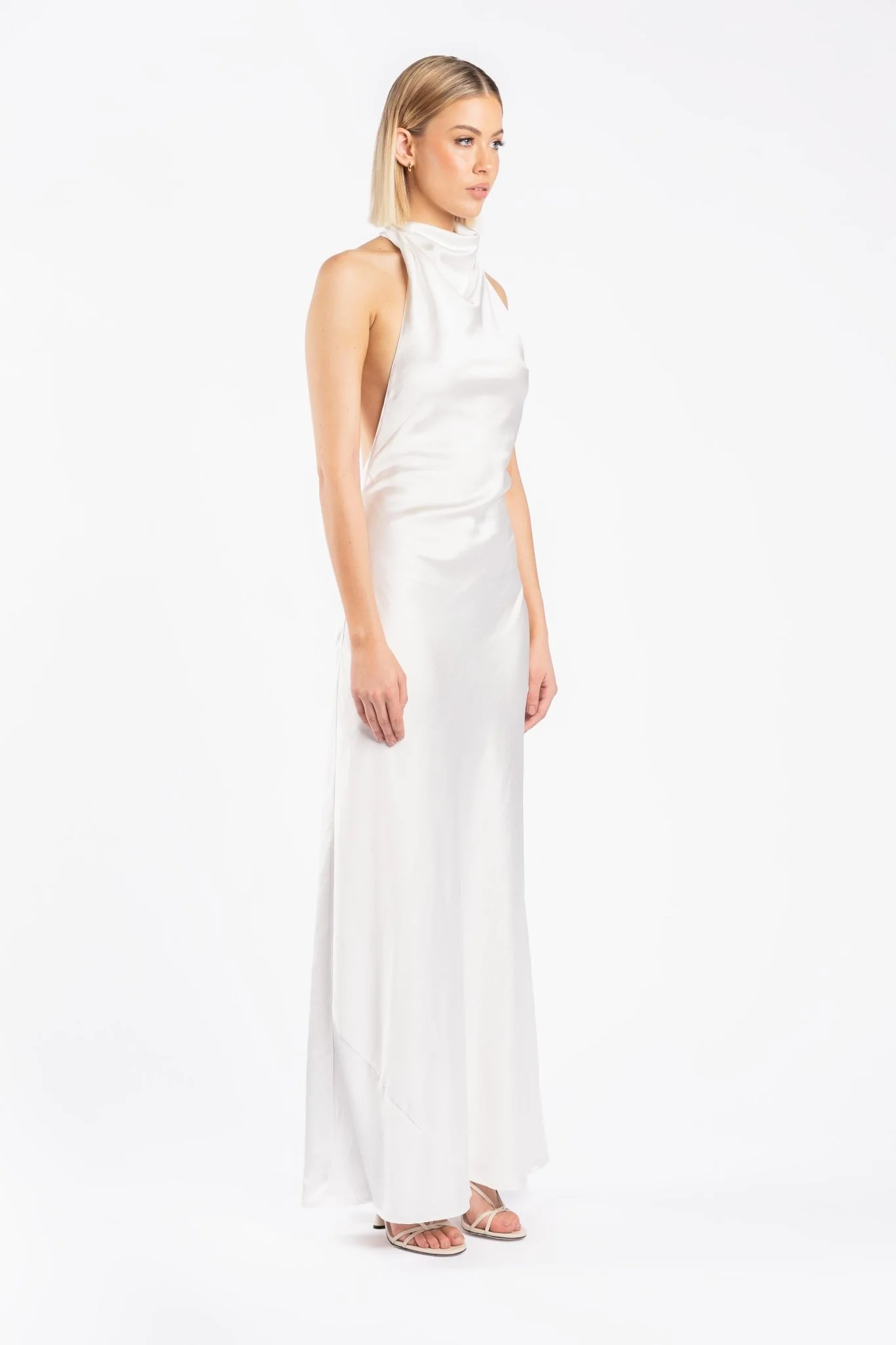 KRISTINA DRESS IN ANGEL WHITE - Image 12