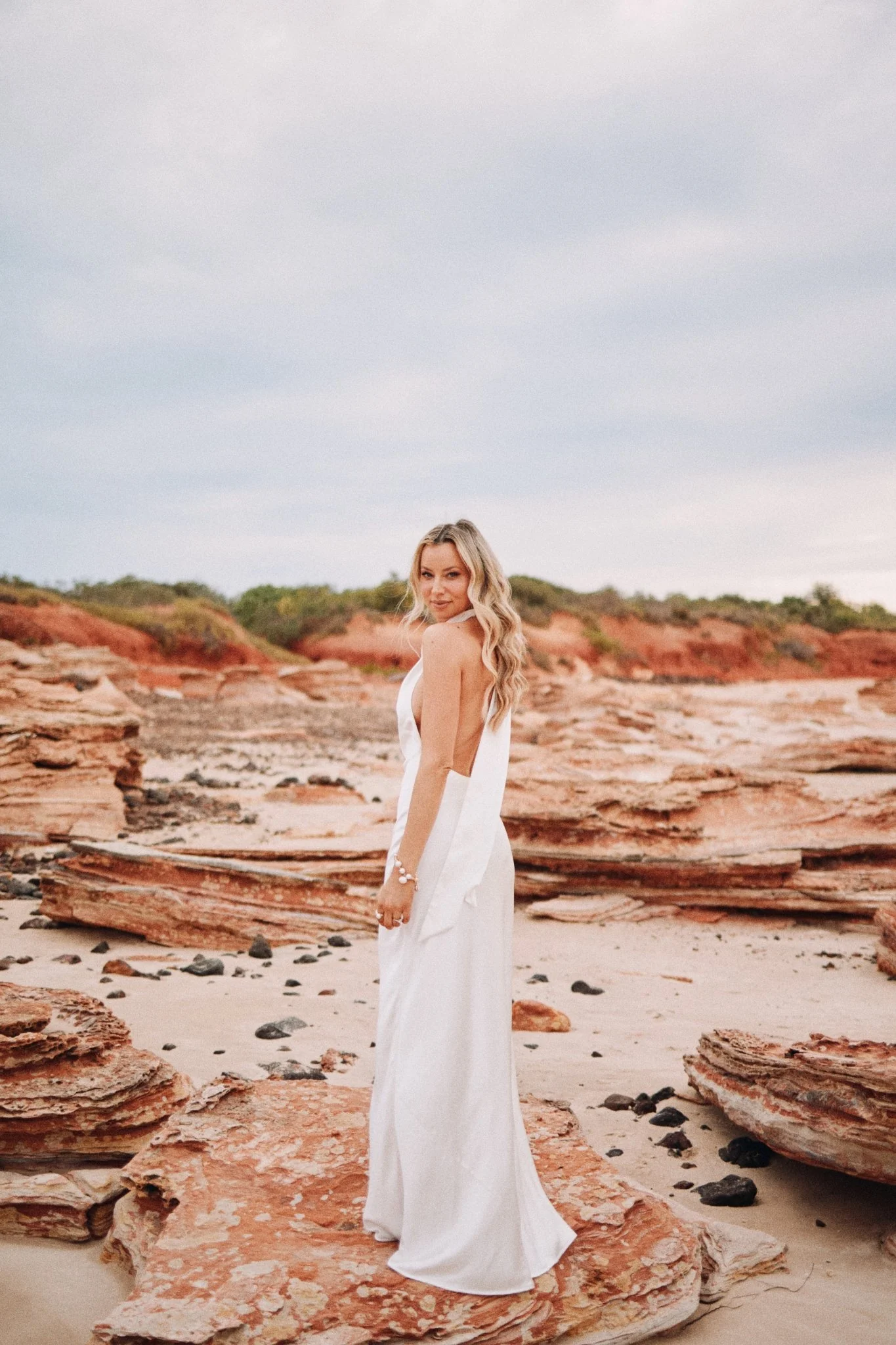 KRISTINA DRESS IN ANGEL WHITE - Image 7