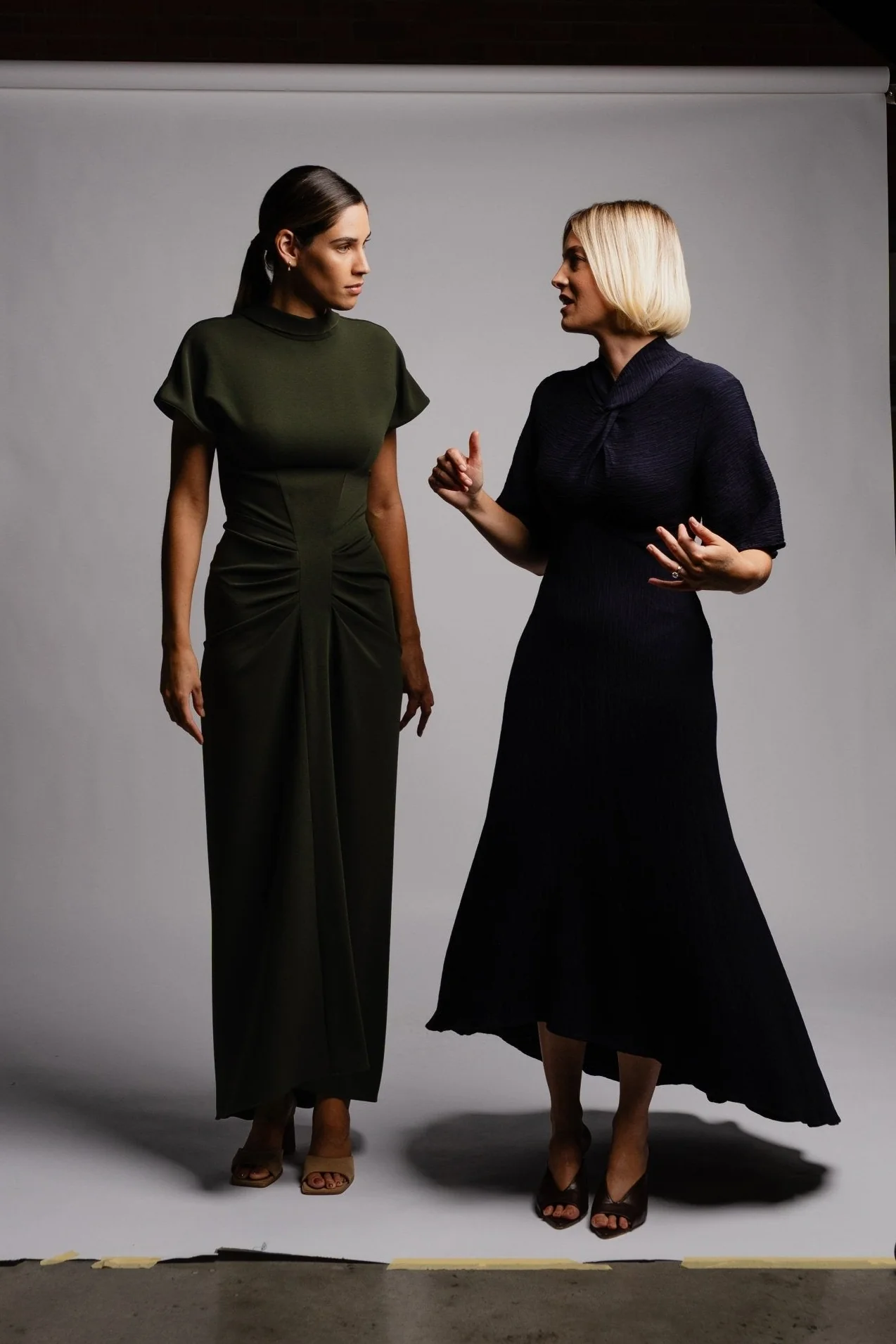 LUCENT MAXI –  LOAM CREPE - Image 3