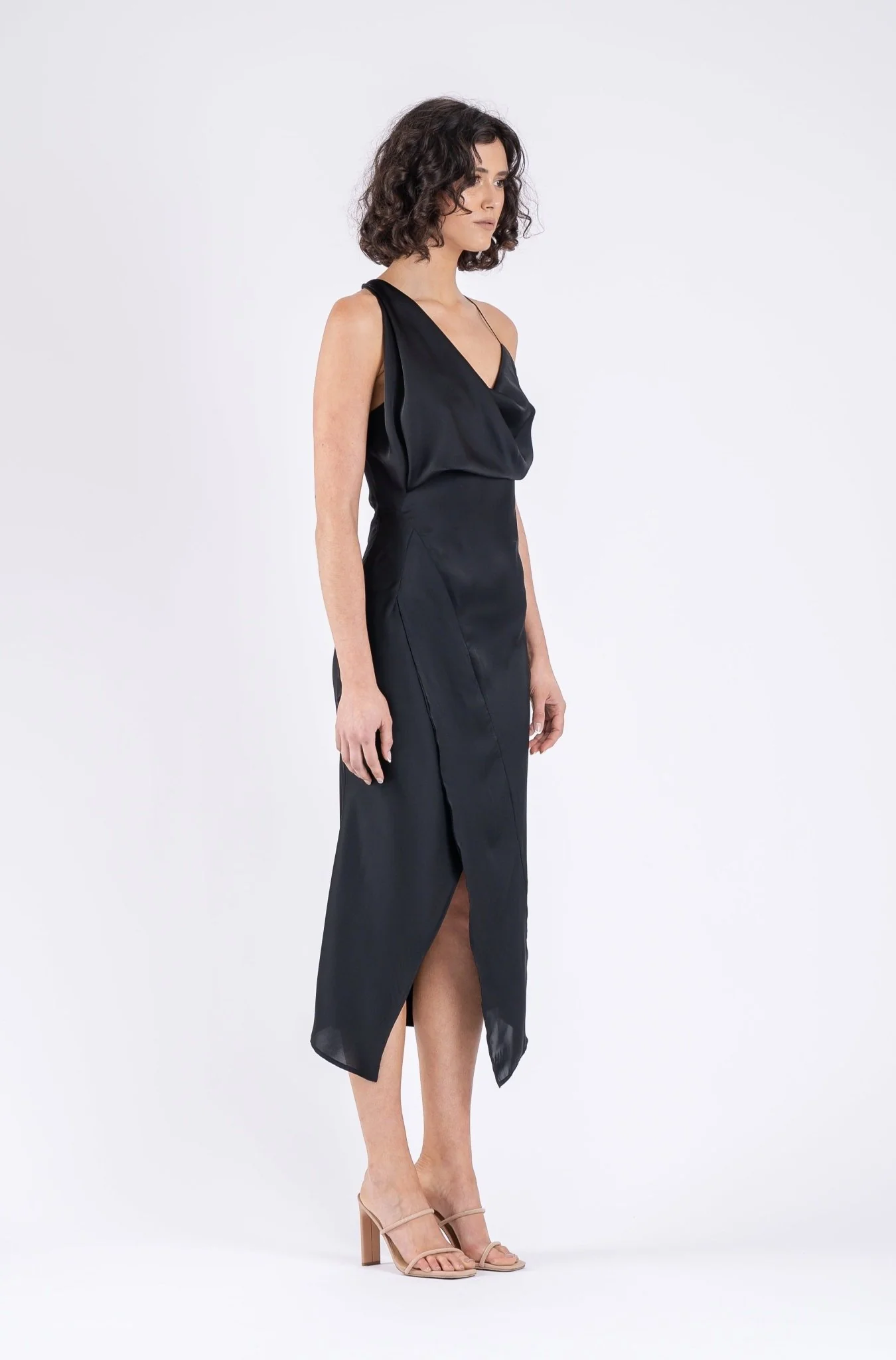 MUSE DRESS IN BLACK AIR - Image 2