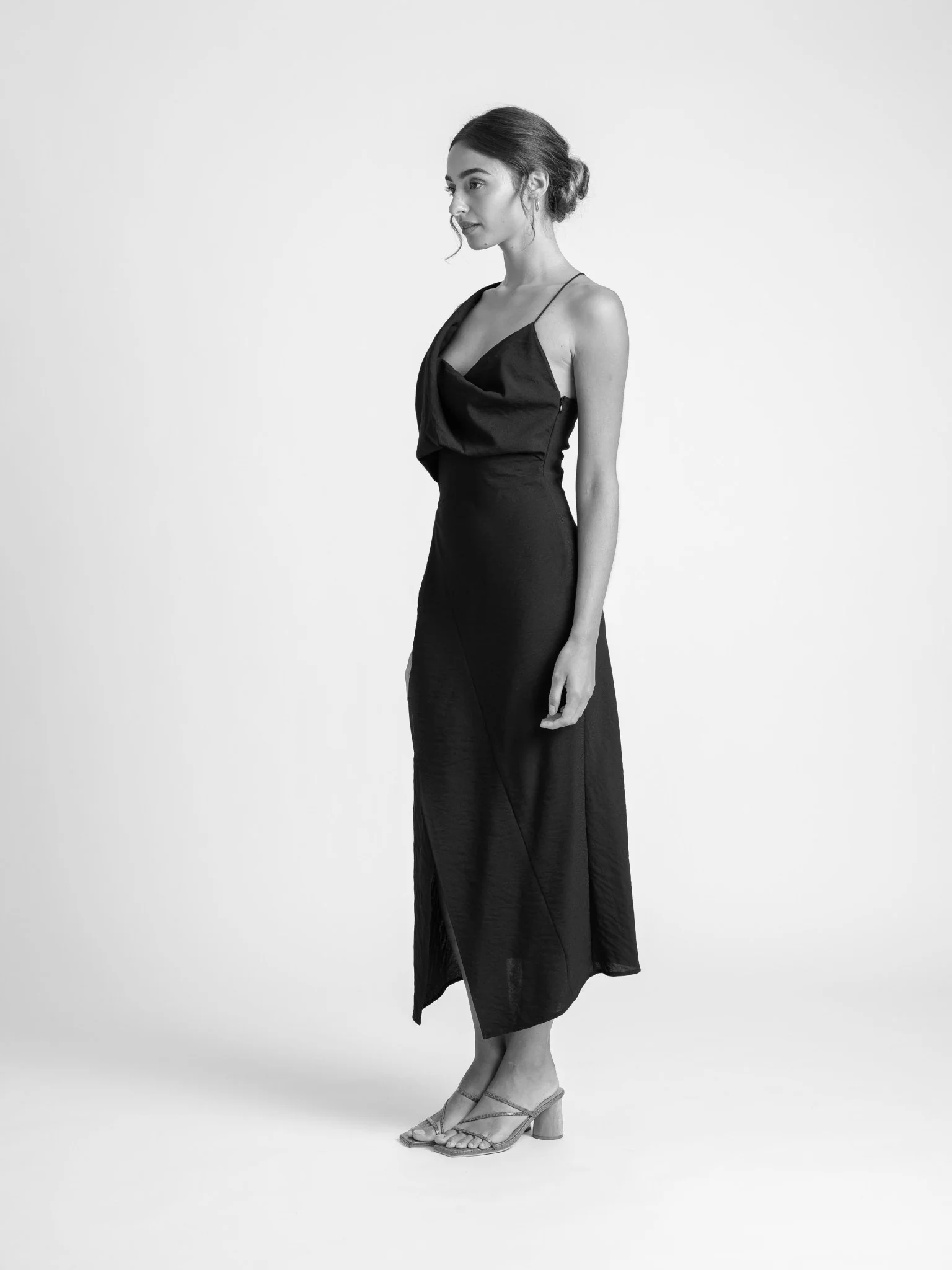 MUSE DRESS IN RUNWAY WHITE MATTE - Image 4