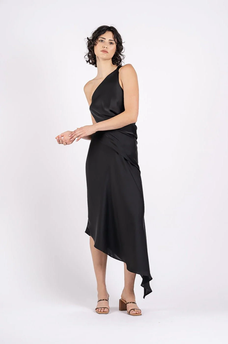 TEMPTATION DRESS IN BLACK AIR - Image 5