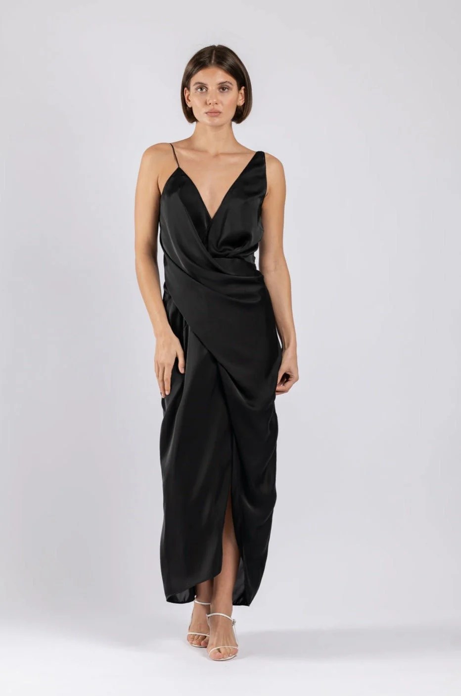 THE STATUS DRESS IN BLACK AIR - Image 7