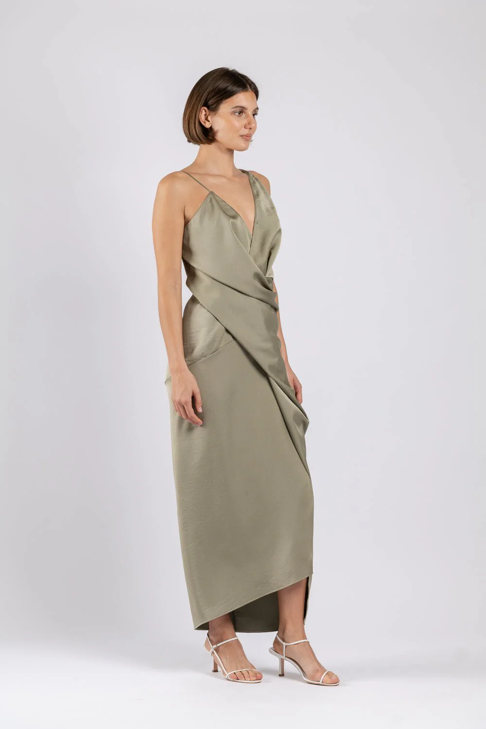 THE STATUS DRESS IN SERPENT - Image 3