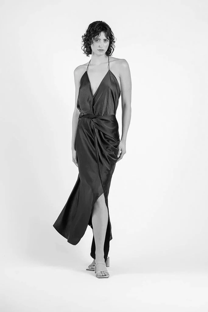 THE SURREAL DRESS IN MOTHER OF PEARL - Image 14