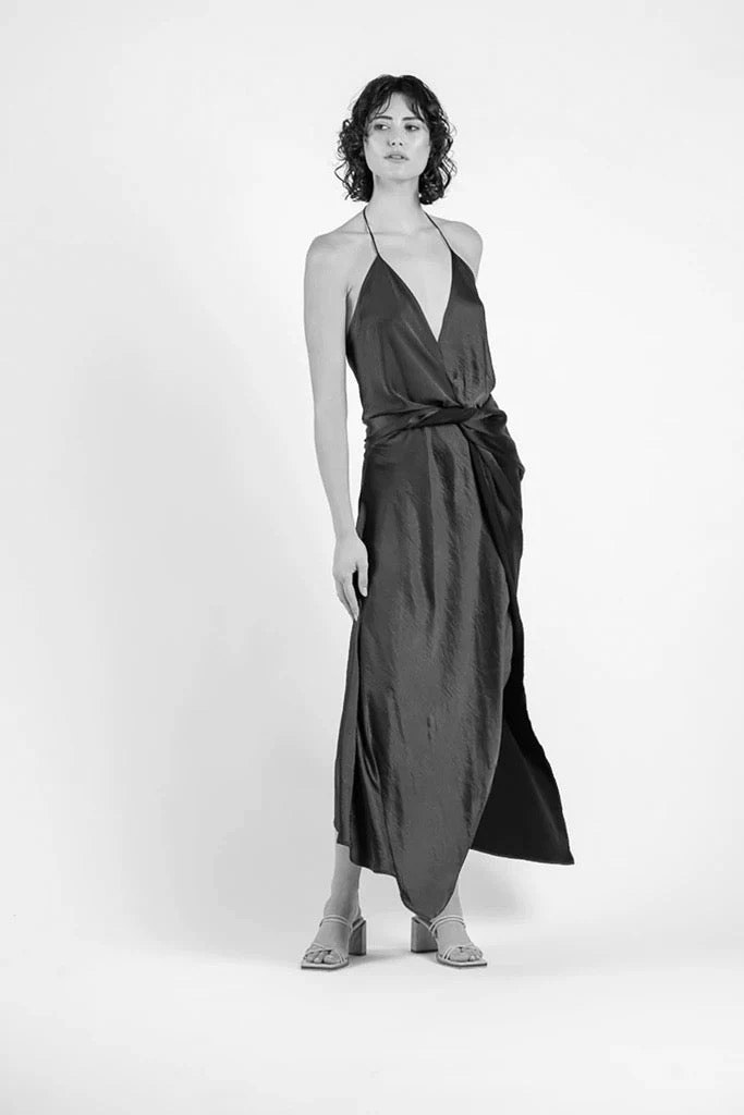 THE SURREAL DRESS IN MOTHER OF PEARL - Image 16