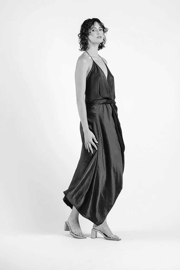 THE SURREAL DRESS IN MOTHER OF PEARL - Image 7