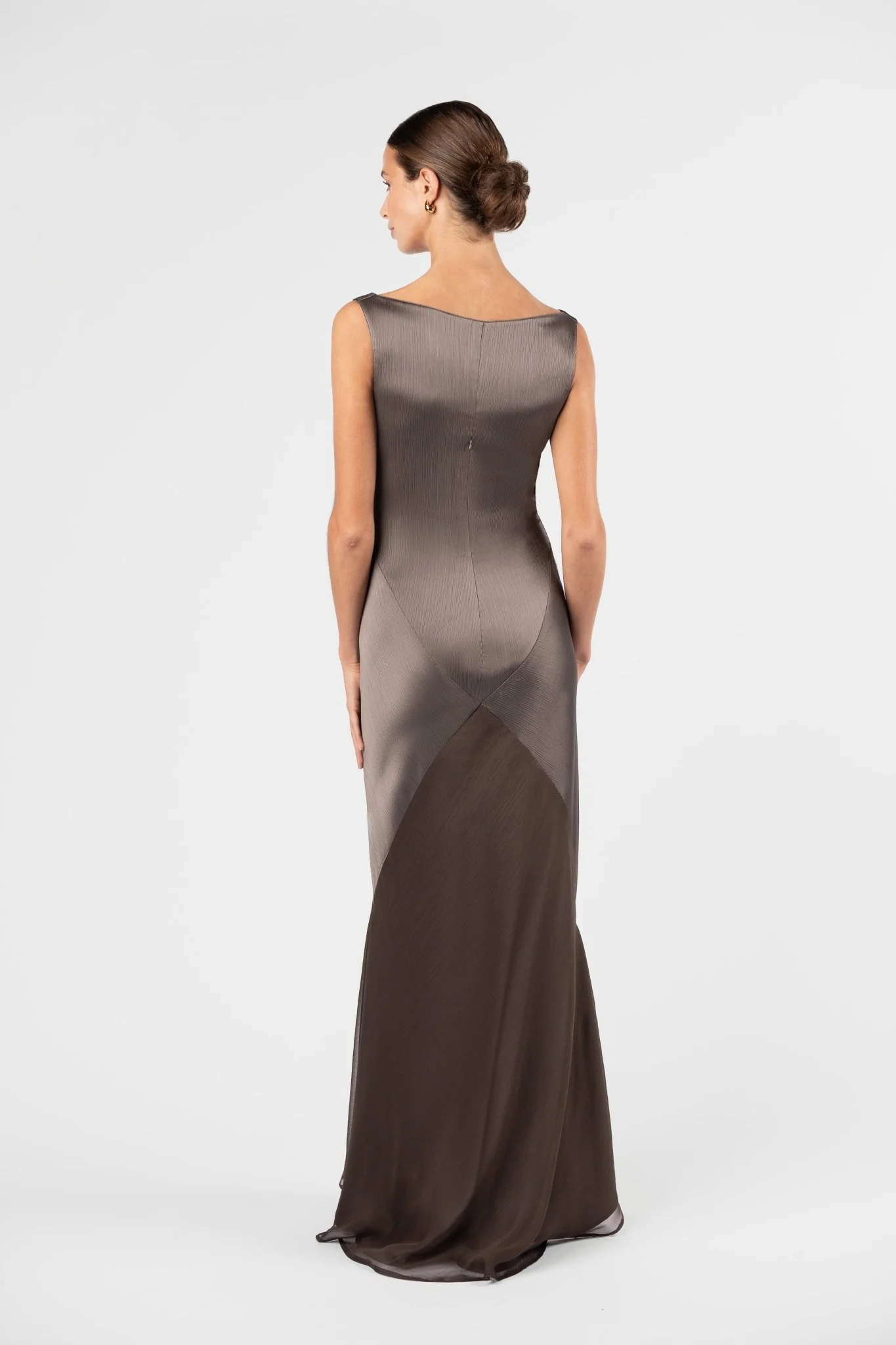 VICTORIA GOWN - TRUFFLE - Image 6